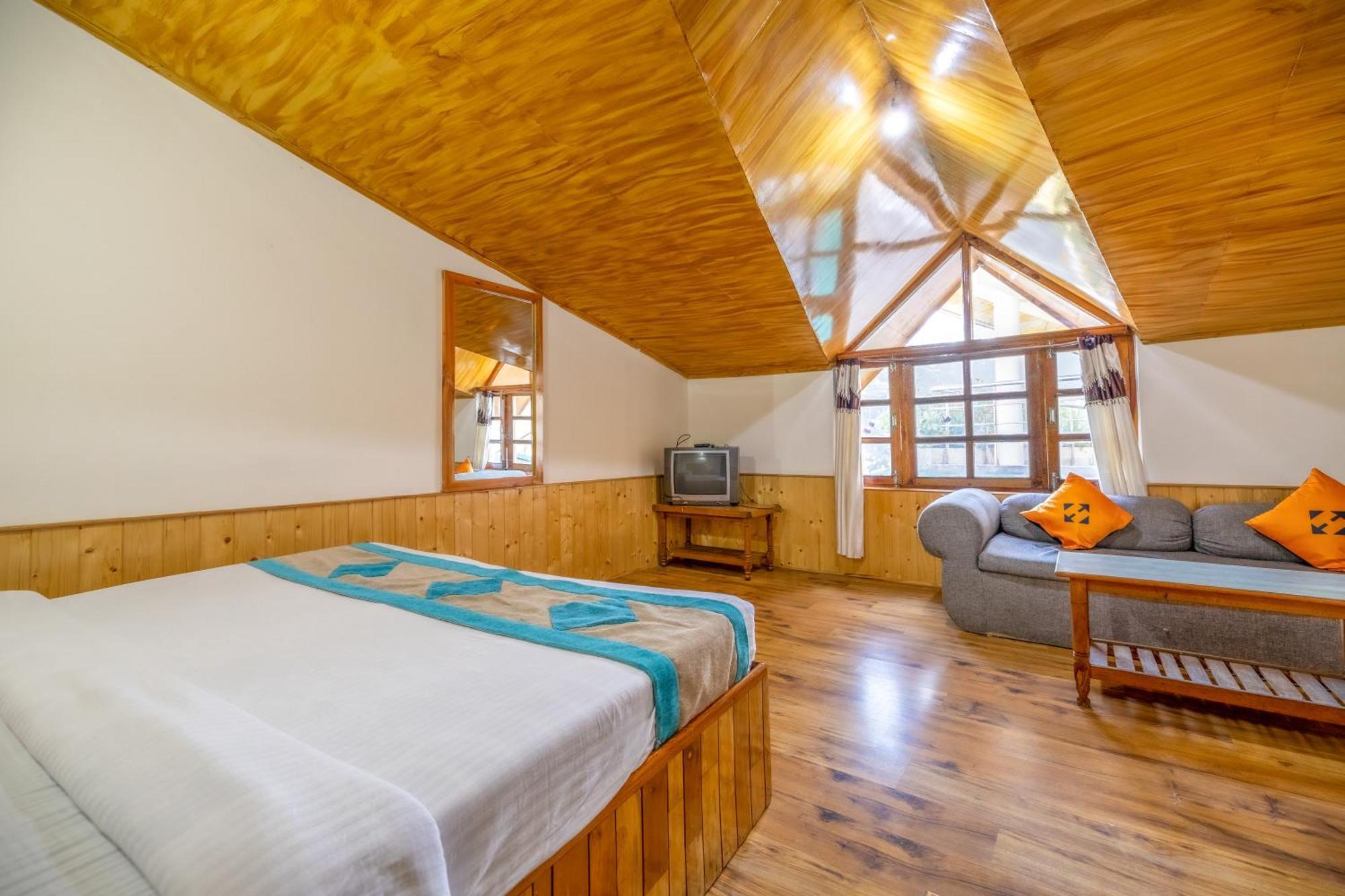 Hotel Hide-In Old Manali Esterno foto