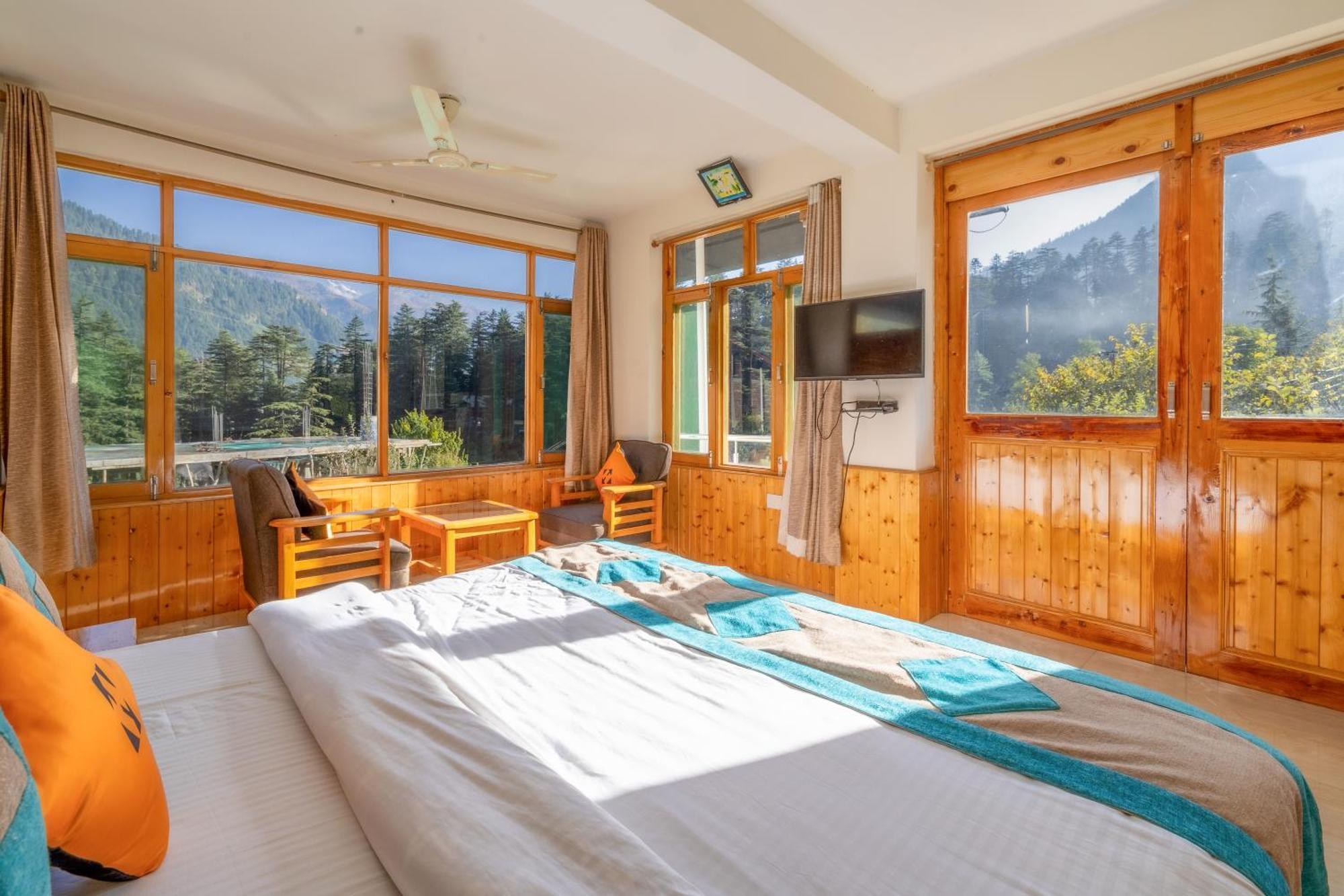 Hotel Hide-In Old Manali Esterno foto